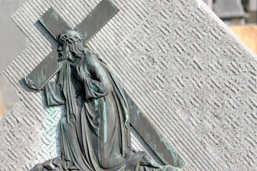 jesuscarrycross
