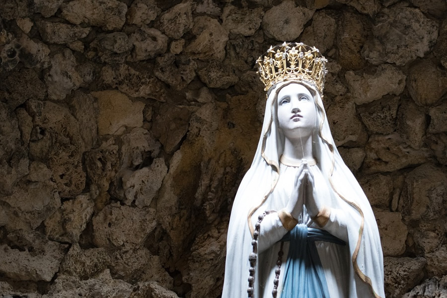 mary4